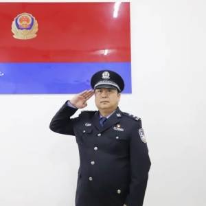 王松波：检察院里的热血法警